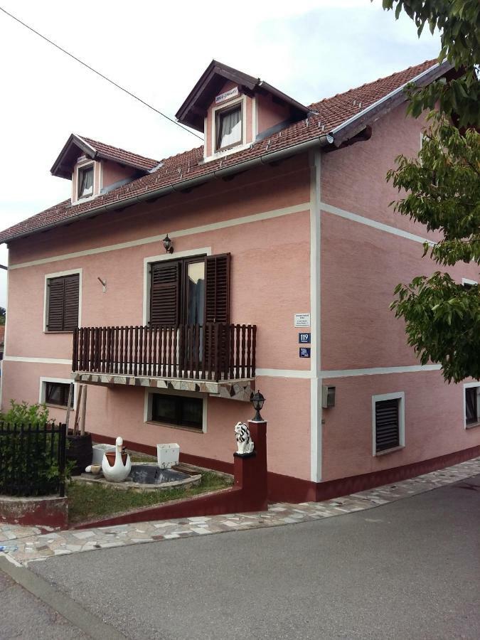קארלובץ Rooms Mostanje מראה חיצוני תמונה